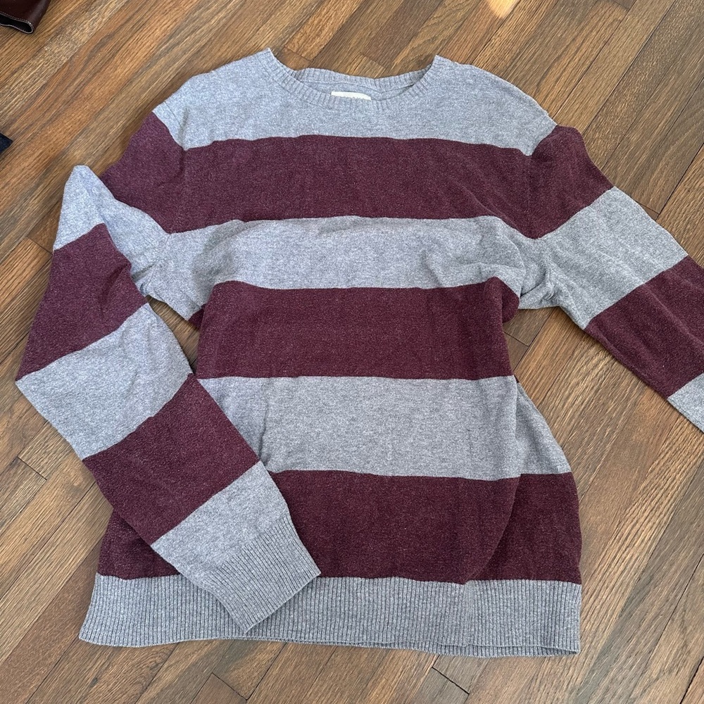 Sonoma Gray and Burgundy Knit Top